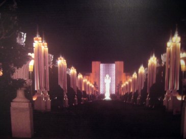 The promenade to Pacifica-goddess of the fair