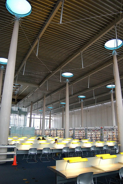 358884608_fad4af7bb6_z